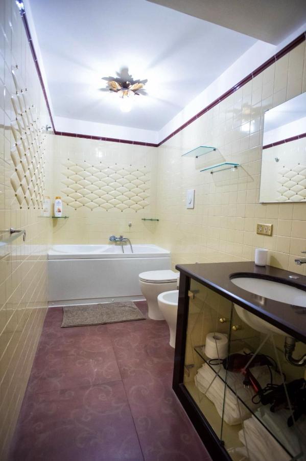 Hause Naty Spaccanapoli Apartment Ngoại thất bức ảnh